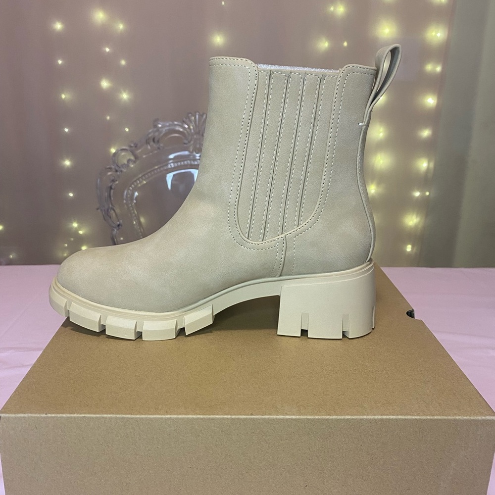 Elegant Cream Ankle Boots